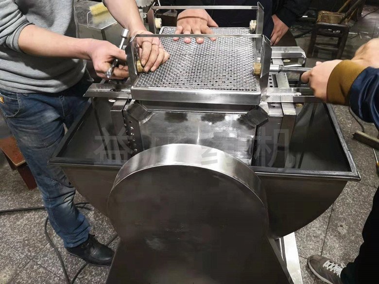 AS-40B清洗甩水聯(lián)合一體機(jī)內(nèi)部結(jié)構(gòu)